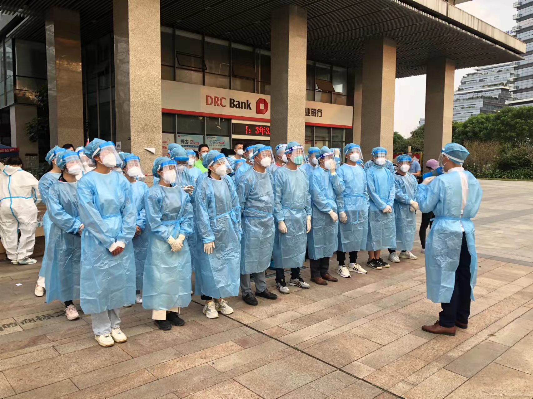 抗疫守卫战，，，，，尊龙体育一直在！