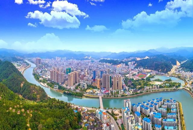 尊龙体育集团助推梅州大埔县出台“三旧”刷新政府指导性文件