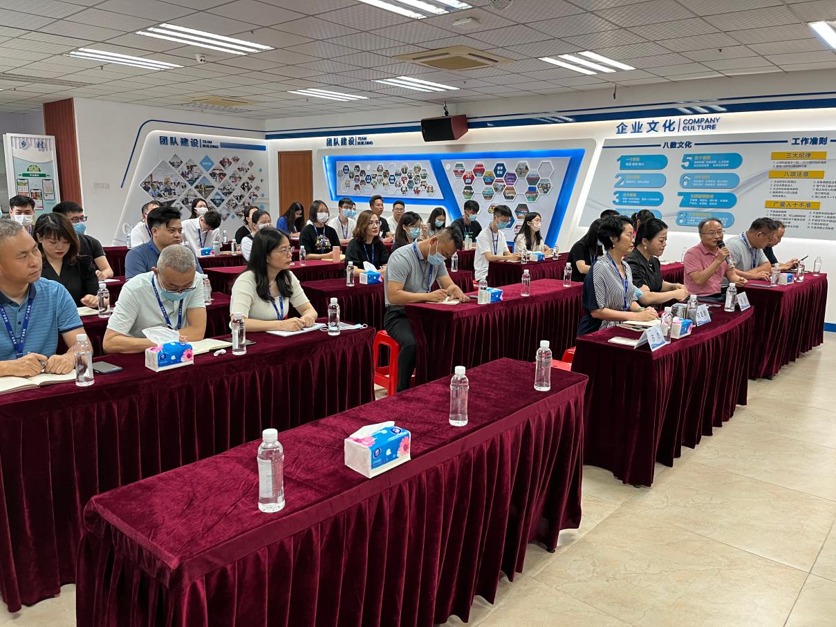 强强相助丨中工武大城乡妄想院向导莅临尊龙体育交流履历谈相助
