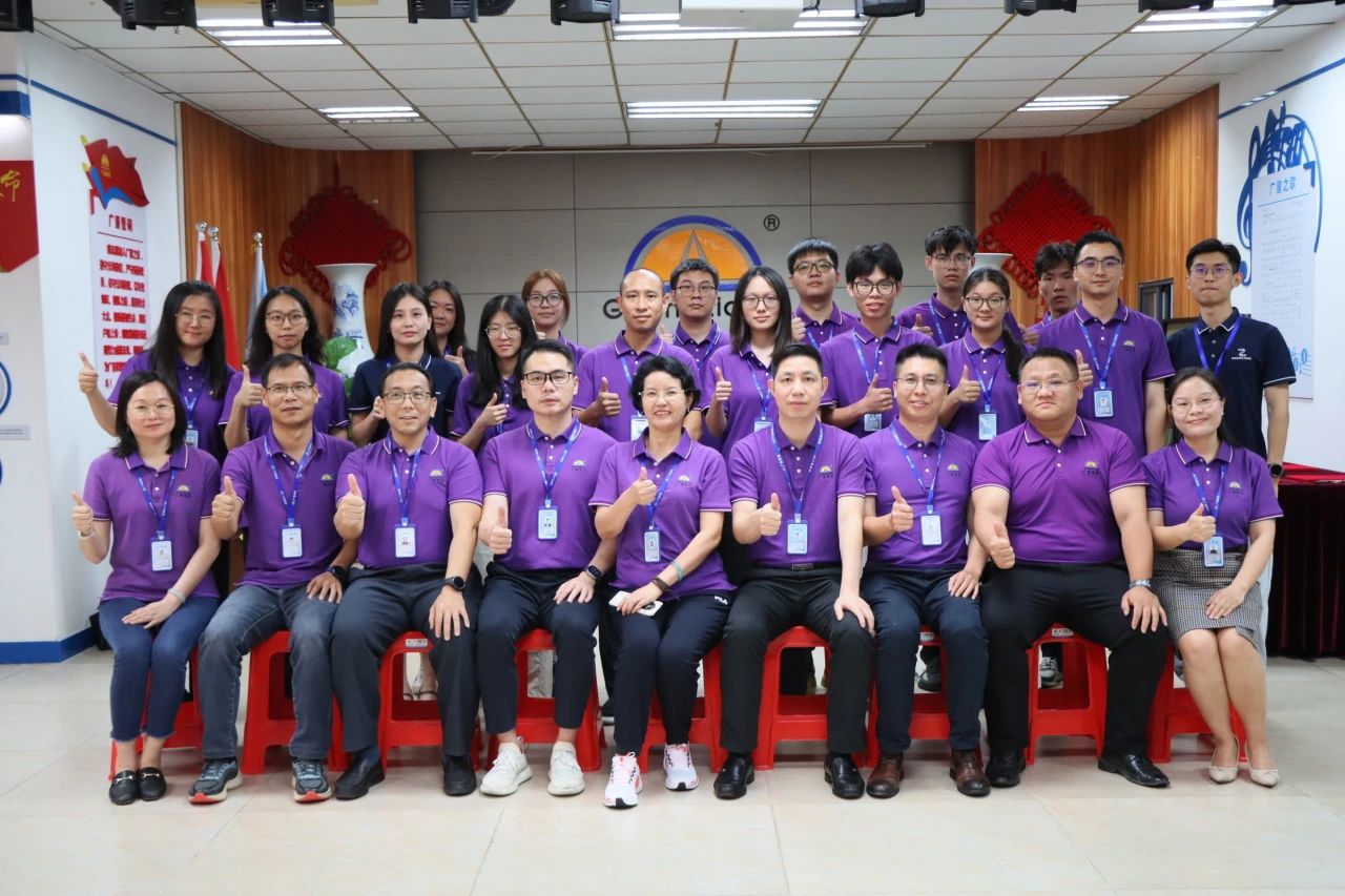 尊龙体育集团丨接待你，，新尊龙体育人！